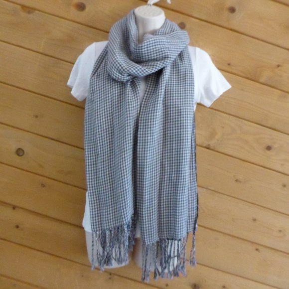 L.O.G.G. H&M Blue Gray Check Reversible w/Tassel Crinkle Wrap Shawl Muffler - Picture 5 of 8